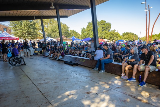 Governor Abbott Honors Fentanyl Victims At 3rd Annual Fentanyl Awareness Walk In San Antonio Image